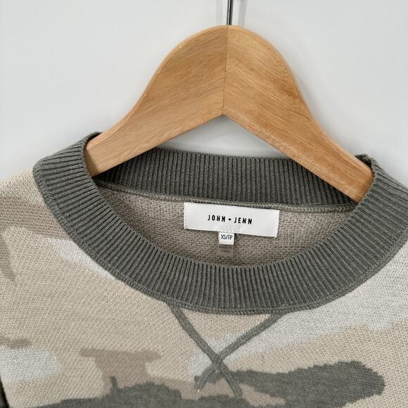 JOHN & JENN Evereve Dominic Camo Pullover // XS - Picture 6 of 9